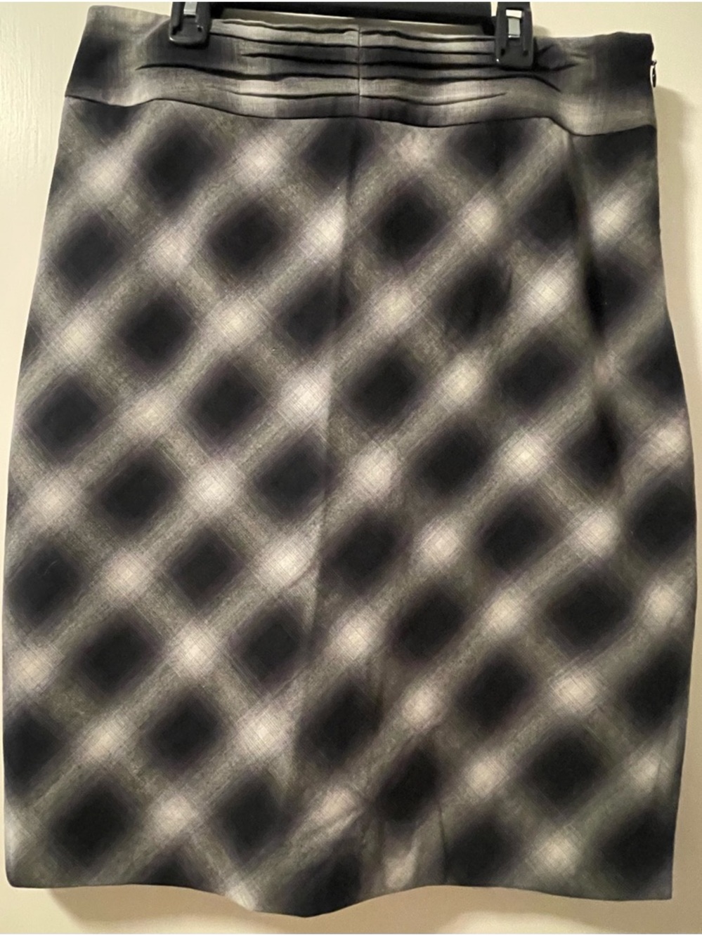 The Limited Classic Black and Gray Plaid Pencil Skirt